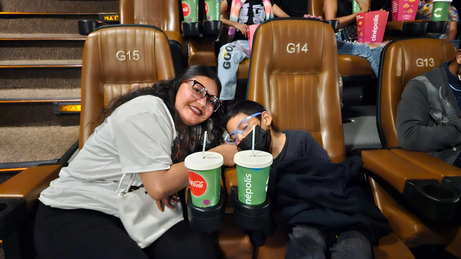 Cine Día del Niño - Abril 24 - 1